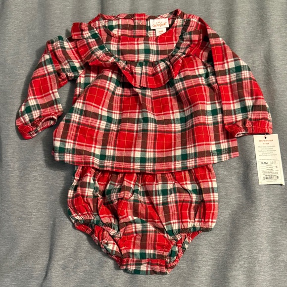 Cat & Jack 2 piece Flannel Plaid Outfit - Picture 1 of 3